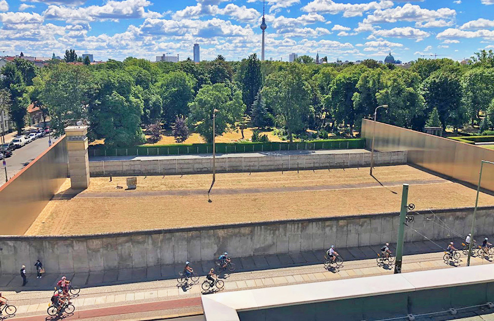 Remnants of the Berlin Wall Remnants of the Berlin Wall