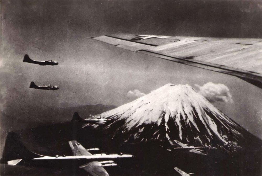 What type of American aircraft was involved in the last aerial combat action of World War II? (Not necessarily the one in the photo.)