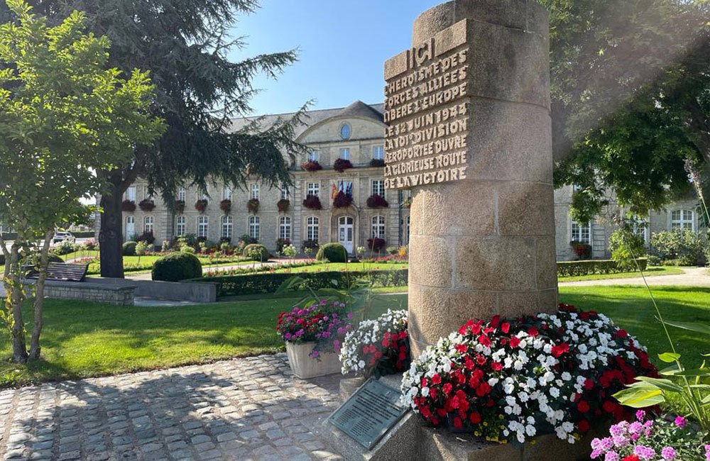 Memorial in Carentan Memorial in Carentan