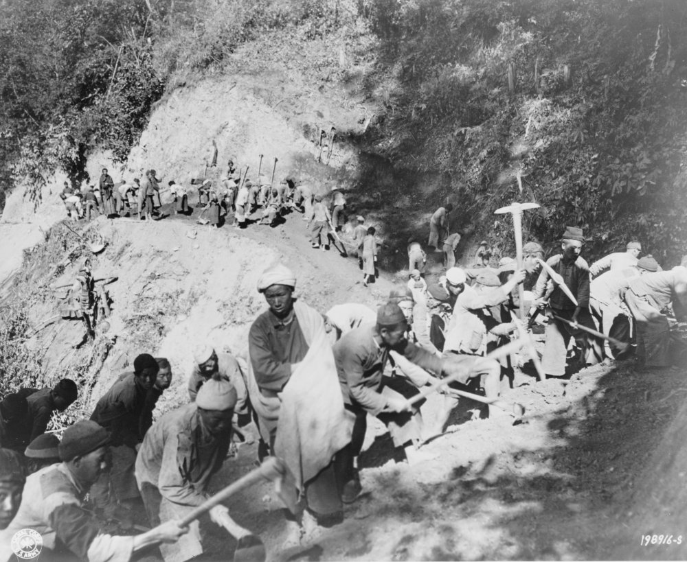 The Burma Road, an important supply route during World War II, stretched between the southern part of Burma and what other country?