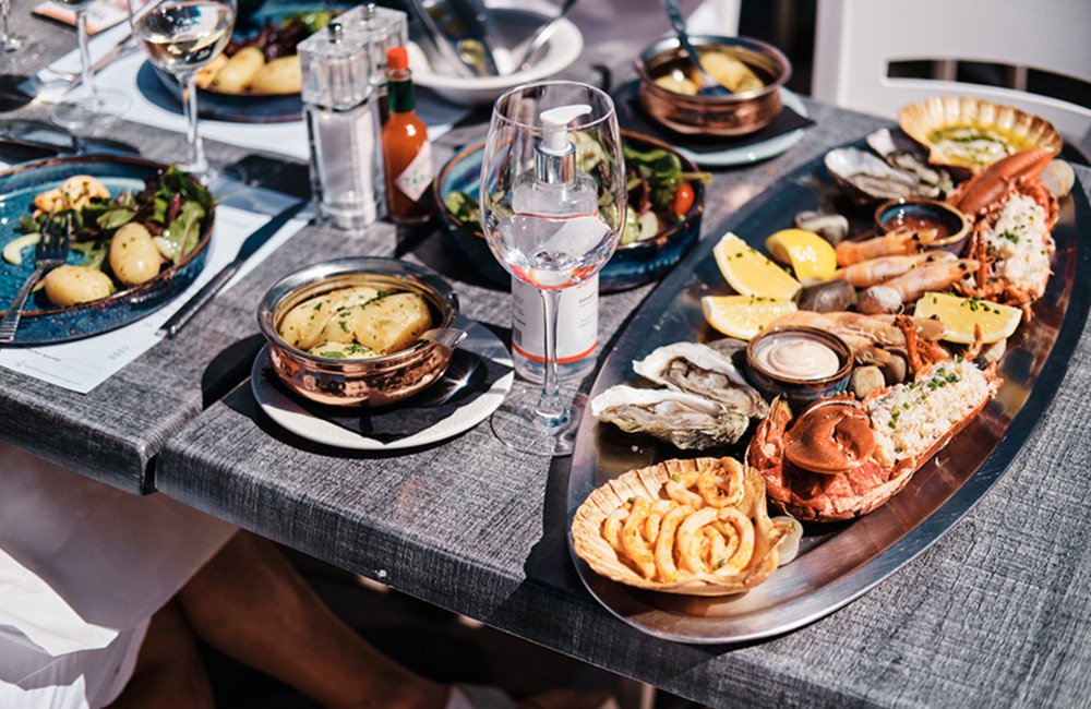 Lunch in the Channel Islands Lunch in the Channel Islands