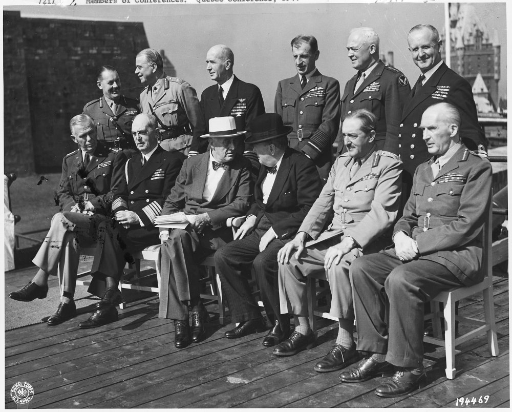 In September 1941, representatives of the Soviet Union, Free France and the governments-in-exile of Nazi-occupied countries signed a declaration to affirm the principles set forth by Britain and the U.S.A. in the Atlantic Charter. At which conference did this happen? (Photo does not necessarily depict the correct answer.)