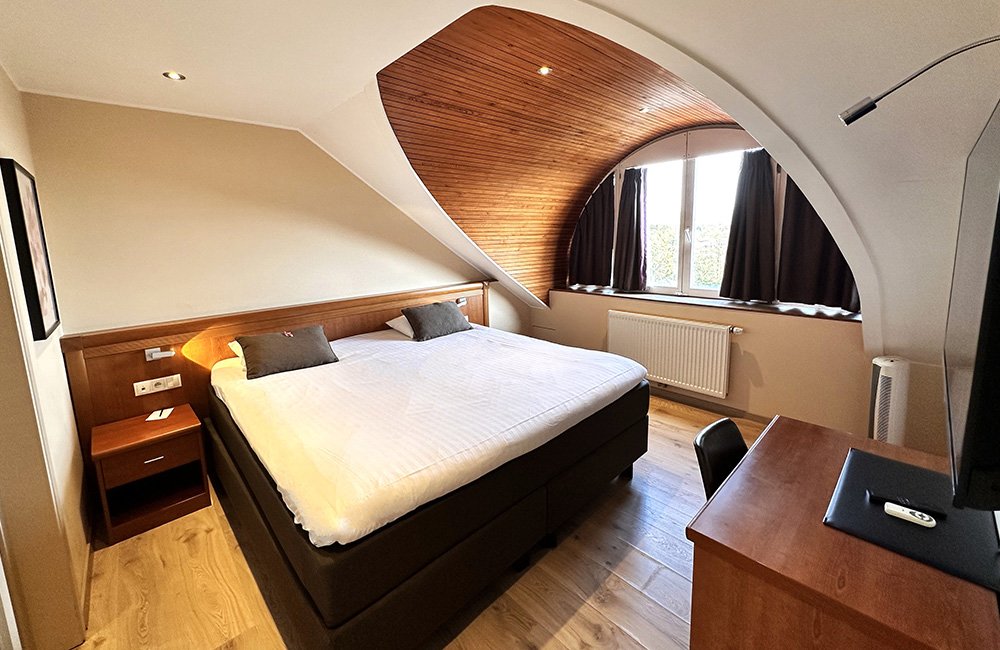 Hotel room in Bastogne Hotel room in Bastogne