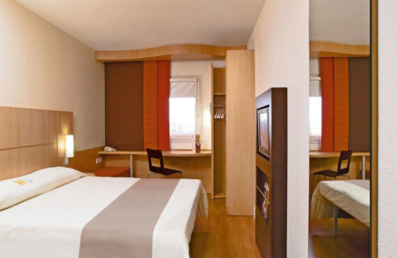 3-star Hotel room in Normandy 3-star Hotel room in Normandy
