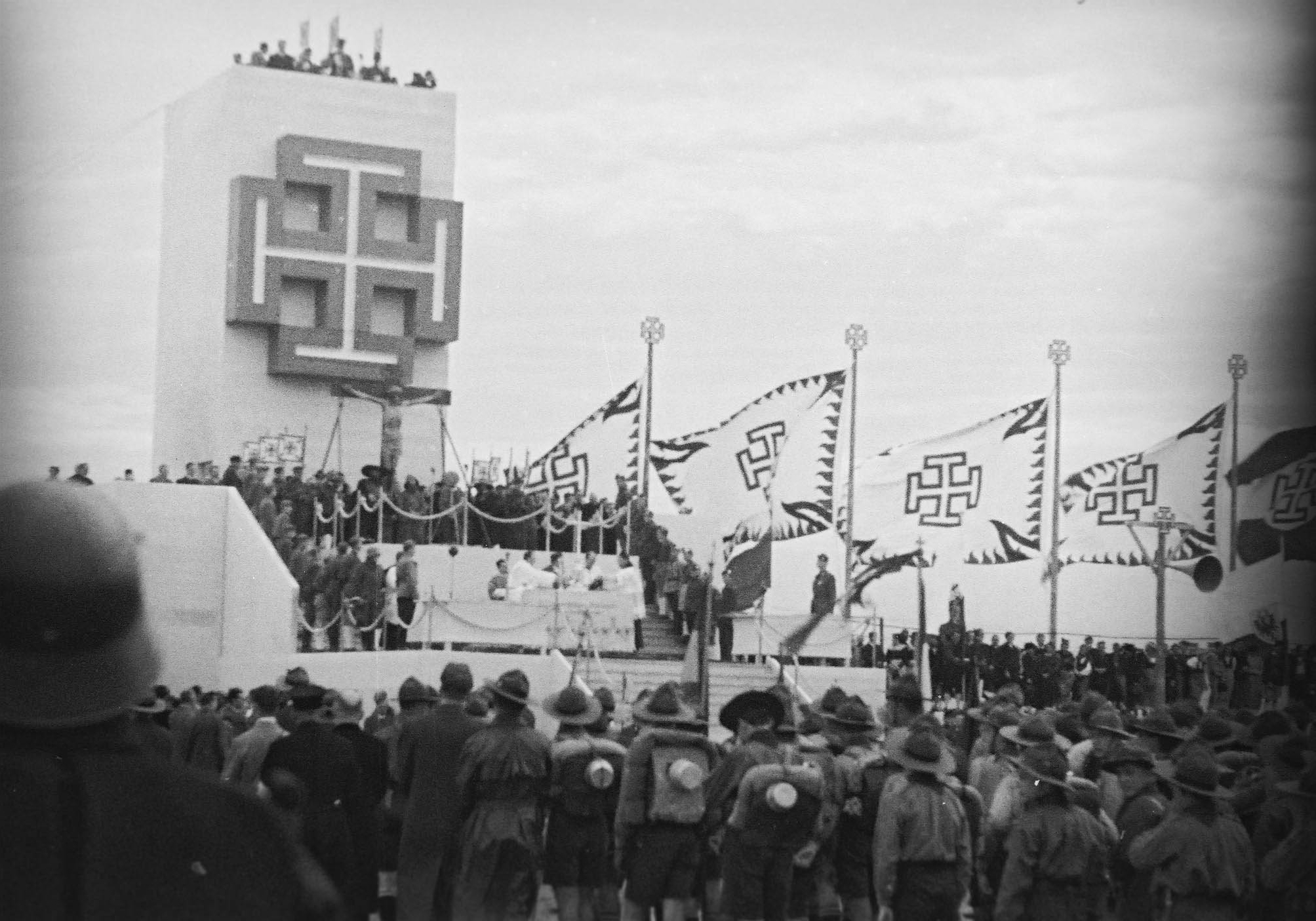 Which nation was the strongest supporter of Austria’s independence from Germany for most of the 1930s before the Anschluss?