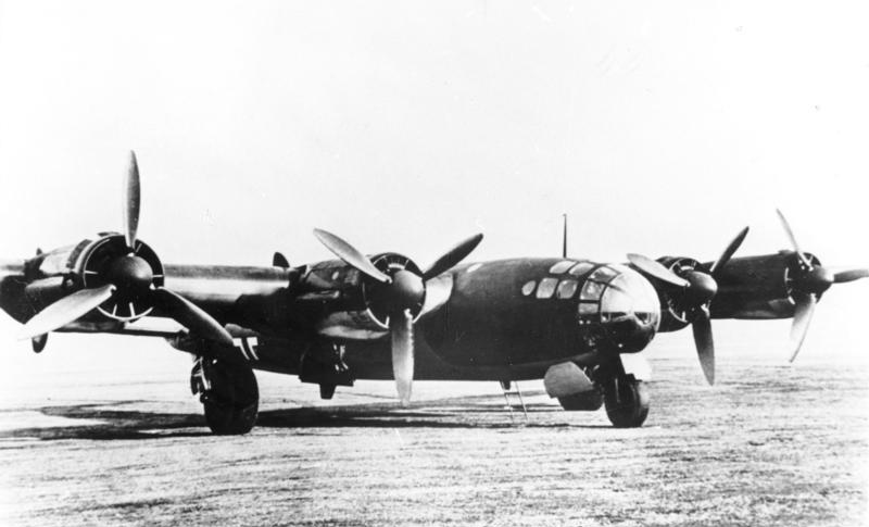 Can you identify this World War II-era German heavy bomber?