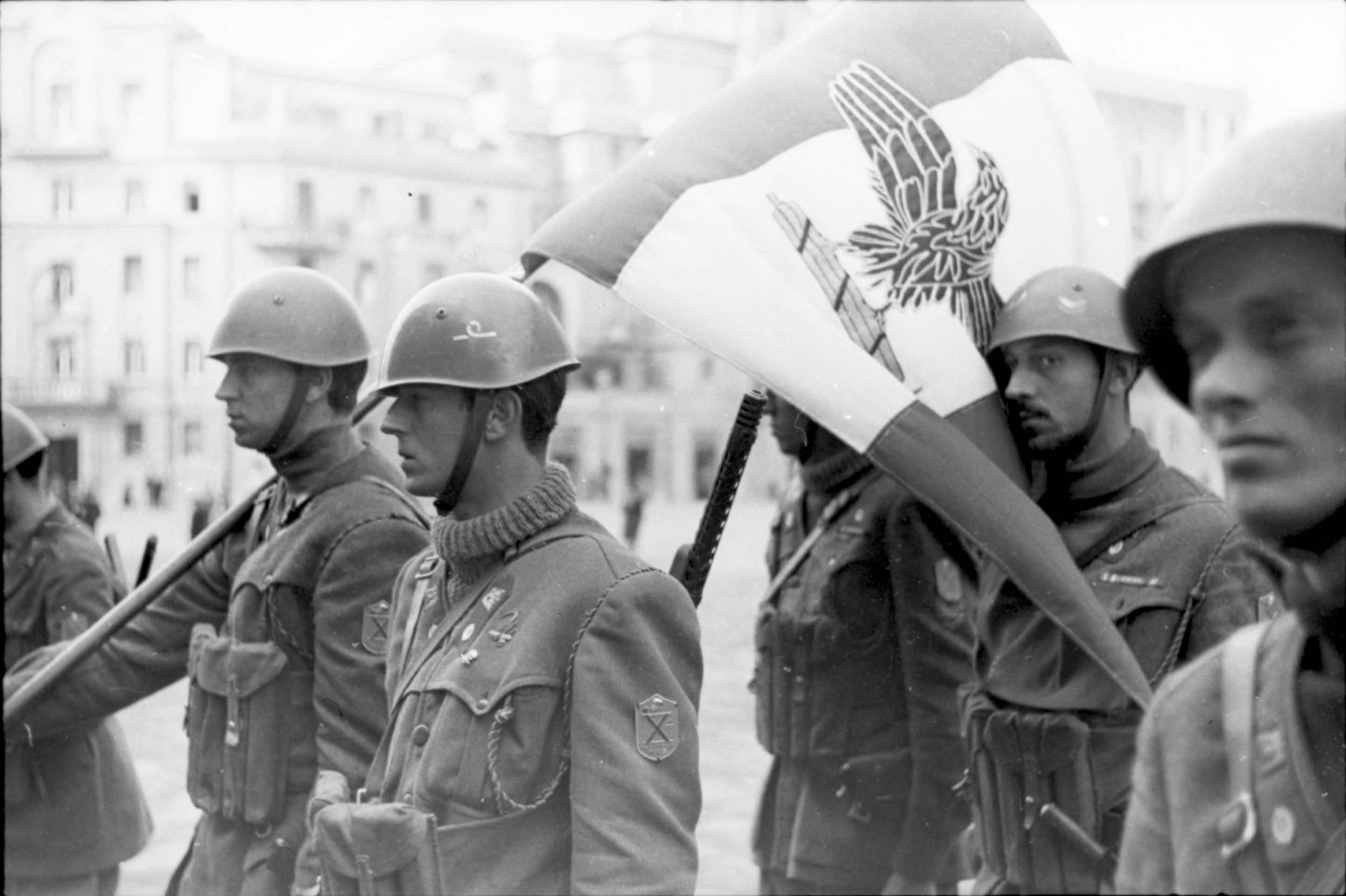 Where was the de facto capital of the Italian Social Republic, the Fascist puppet state created by Germany after Italy surrendered to the Allies in World War II?