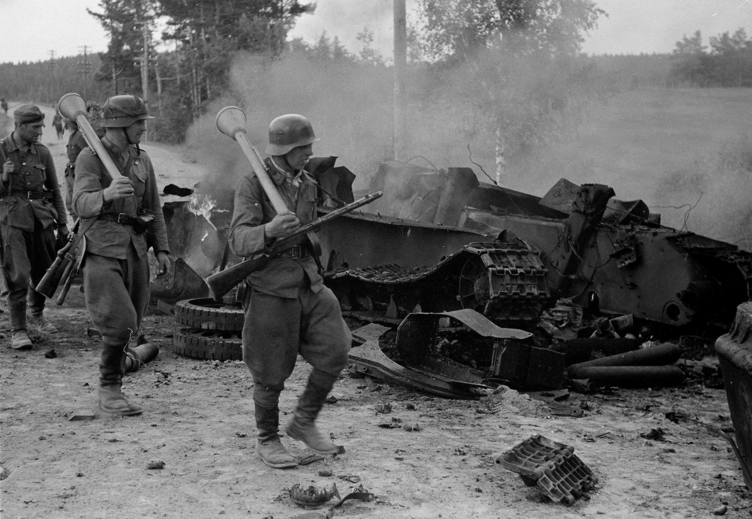 The Continuation War was a smaller part of World War II. Who were the primary combatants fighting in it? (Photo does not necessarily depict the correct answer.)