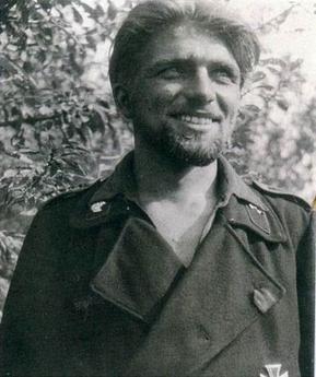 Do you recognize this World War II German panzer ace?