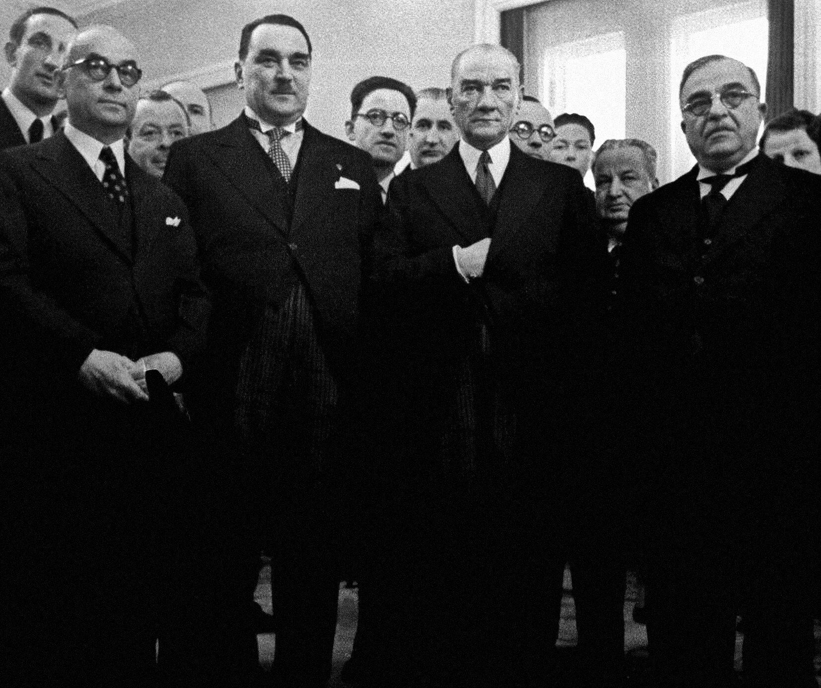 The Balkan Pact was formed in 1934 by Greece, Yugoslavia, Romania and Turkey in an attempt to prevent future wars in the Balkans. What was the Pact's policy in World War II according to a communique they released in February 1940 (and before the decisions of major powers made the Pact's intentions irrelevant)?