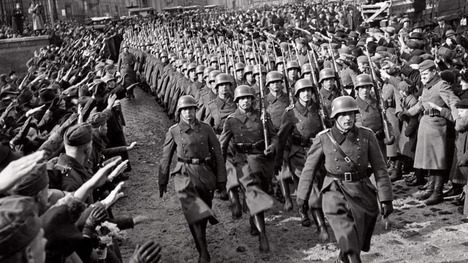 The May Crisis of 1938 was an event that threatened with an early start for World War II. What precipitated the crisis?