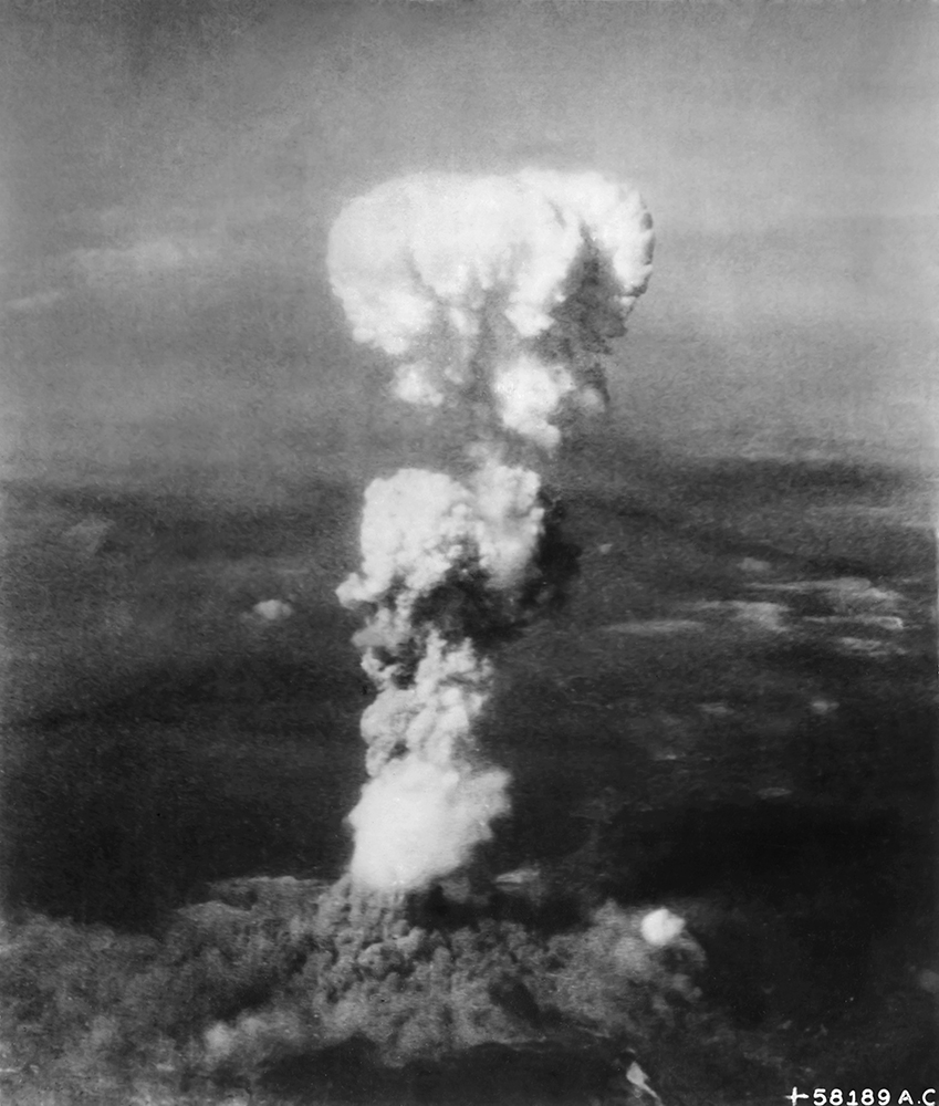 How much uranium was inside Little Boy, the atomic bomb dropped on Hiroshima?